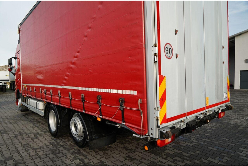 Camião de lona Volvo FH 460 / SOLÓWKA / I-SAVE / I-PARK COOL / OŚ PODNOSZONA SKRĘTNA: foto 15 Camião de lona Volvo FH 460 / SOLÓWKA / I-SAVE / I-PARK COOL / OŚ PODNOSZONA SKRĘTNA: foto 15