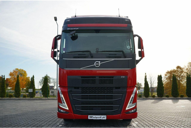 Camião de lona Volvo FH 460 / SOLÓWKA / I-SAVE / I-PARK COOL / OŚ PODNOSZONA SKRĘTNA: foto 12 Camião de lona Volvo FH 460 / SOLÓWKA / I-SAVE / I-PARK COOL / OŚ PODNOSZONA SKRĘTNA: foto 12