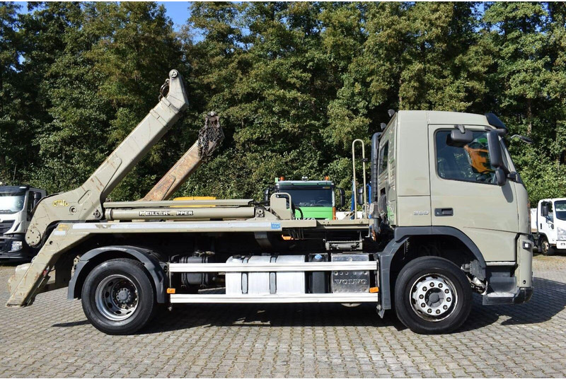 Volvo FM 330 BL - Meiller AK 12 LTD Absetzkipper - Camião multibenne: foto 4 Volvo FM 330 BL - Meiller AK 12 LTD Absetzkipper - Camião multibenne: foto 4