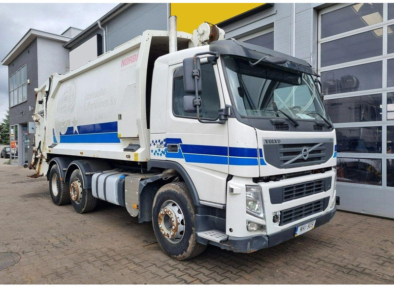 Volvo FM 330 - Garbage truck - Caminhão de lixo: foto 2 Volvo FM 330 - Garbage truck - Caminhão de lixo: foto 2