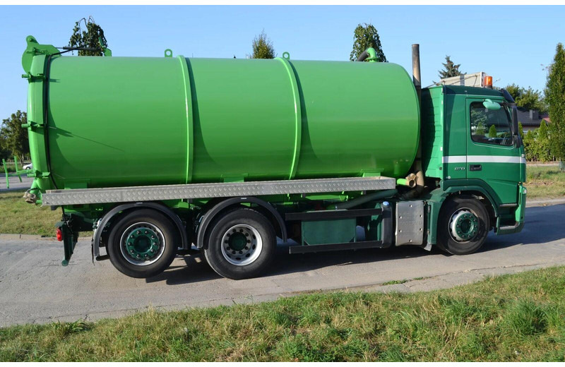 Volvo FM 370 - Vacuum truck - Caminhão limpa fossa: foto 5 Volvo FM 370 - Vacuum truck - Caminhão limpa fossa: foto 5