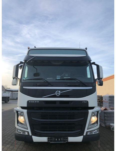 Volvo FM 460 - Camião de caixa aberta/ Plataforma, Camião grua: foto 3 Volvo FM 460 - Camião de caixa aberta/ Plataforma, Camião grua: foto 3