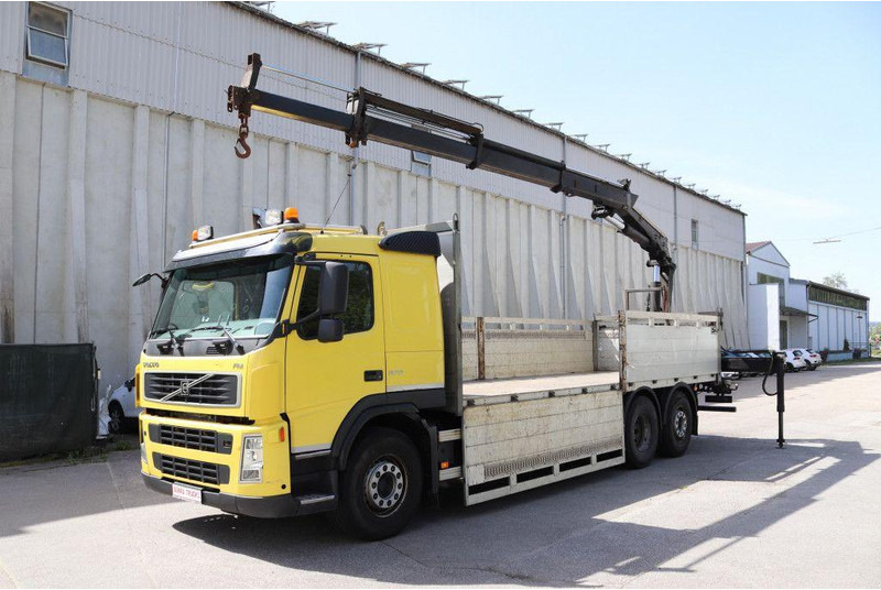 Volvo FM370 E5 VEB Kran Atlas 190.2E-A4 Funk - Camião de caixa aberta/ Plataforma, Camião grua: foto 2 Volvo FM370 E5 VEB Kran Atlas 190.2E-A4 Funk - Camião de caixa aberta/ Plataforma, Camião grua: foto 2