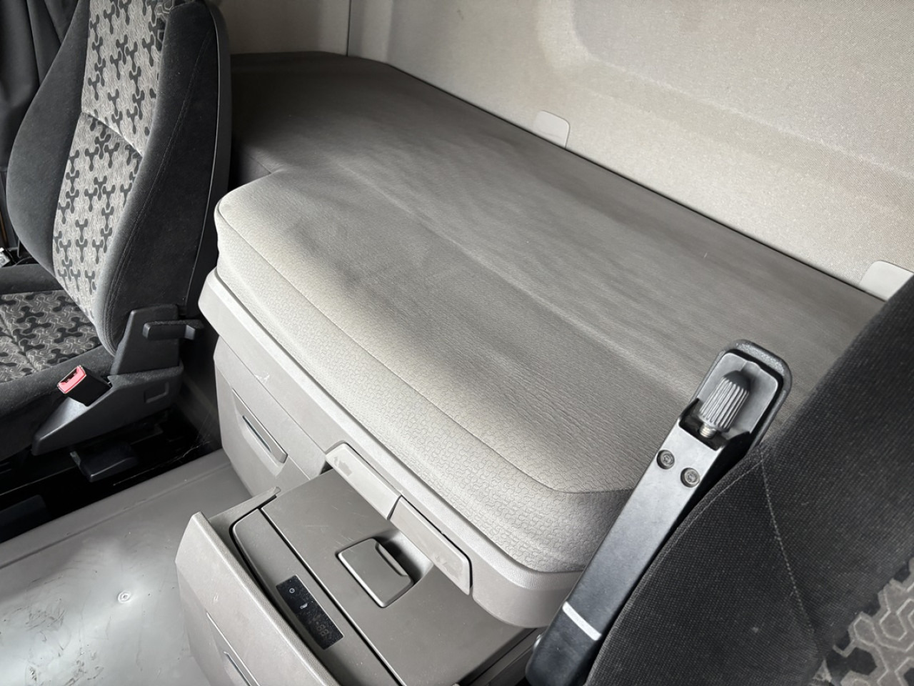 SCANIA R 500 A4x2NA - Tractor: foto 4 SCANIA R 500 A4x2NA - Tractor: foto 4