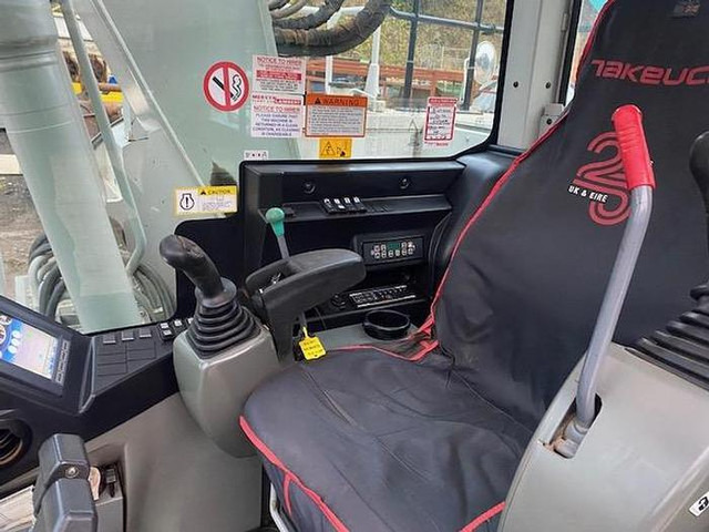Takeuchi TB2150R - Escavadeira: foto 5 Takeuchi TB2150R - Escavadeira: foto 5