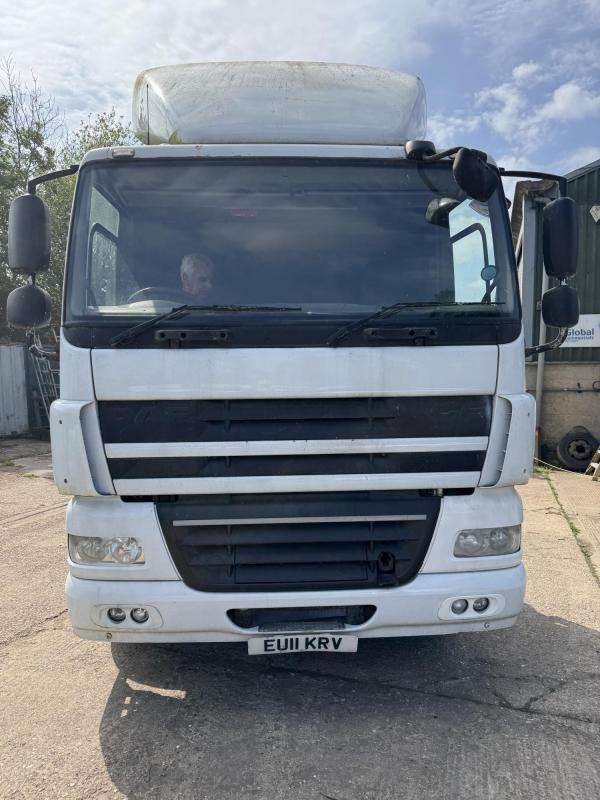 DAF FT CF 85-360 Euro 5 4x2 unit - Tractor: foto 3 DAF FT CF 85-360 Euro 5 4x2 unit - Tractor: foto 3