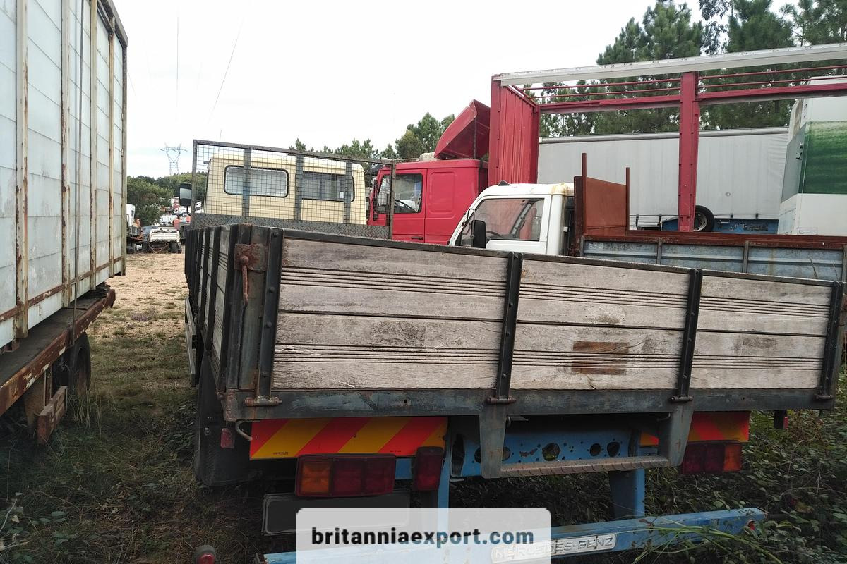 MERCEDES-BENZ 1314 | OM366 6 Cylinder | 4x2 6 Tyres | 13 Ton | On Springs - Camião de caixa aberta/ Plataforma: foto 5 MERCEDES-BENZ 1314 | OM366 6 Cylinder | 4x2 6 Tyres | 13 Ton | On Springs - Camião de caixa aberta/ Plataforma: foto 5