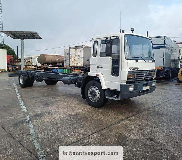 VOLVO FL619 Intercooler | Manual Pump | 19 Ton | On 10 Studs | Full Springs Suspension | - Camião chassi: foto 1 VOLVO FL619 Intercooler | Manual Pump | 19 Ton | On 10 Studs | Full Springs Suspension | - Camião chassi: foto 1