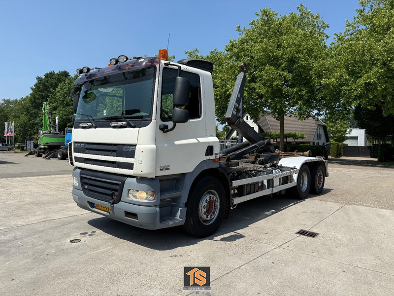DAF FAN CF 85 360 - AUTOMATIC - HOOK - NL TOP TRUCK - Camião polibenne: foto 1 DAF FAN CF 85 360 - AUTOMATIC - HOOK - NL TOP TRUCK - Camião polibenne: foto 1
