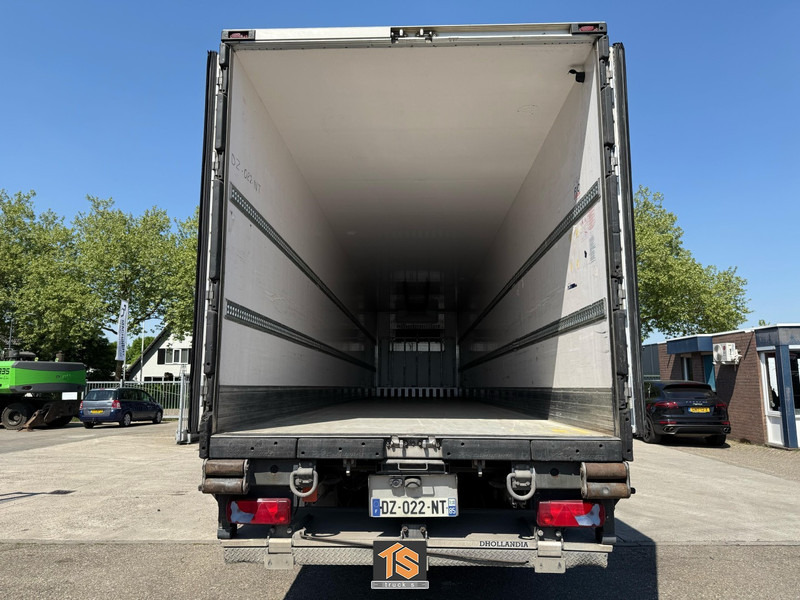 LAMBERET LVF S 3F KOELER/REEFER/KUHLKOFFER - CARRIER VECTOR 1550 - APK/TUV 01/2026 - TOP! - Semi-reboque frigorífico: foto 5 LAMBERET LVF S 3F KOELER/REEFER/KUHLKOFFER - CARRIER VECTOR 1550 - APK/TUV 01/2026 - TOP! - Semi-reboque frigorífico: foto 5