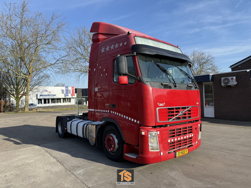 Volvo FH MEGA - 440 - AUTOMATIC - EURO 5 - Tractor: foto 2 Volvo FH MEGA - 440 - AUTOMATIC - EURO 5 - Tractor: foto 2