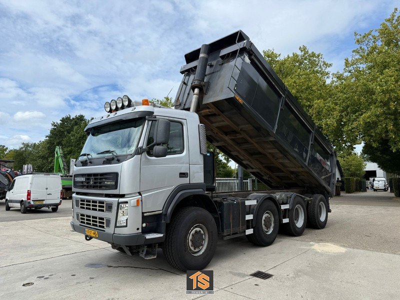 Volvo FM2000-T TERBERG 8X8 - EURO 5 - AUTOMATIC - KIPPER/TIPPER - NL TRUCK - ISOLATED HARDOX - TOP! - Camião basculante: foto 1 Volvo FM2000-T TERBERG 8X8 - EURO 5 - AUTOMATIC - KIPPER/TIPPER - NL TRUCK - ISOLATED HARDOX - TOP! - Camião basculante: foto 1