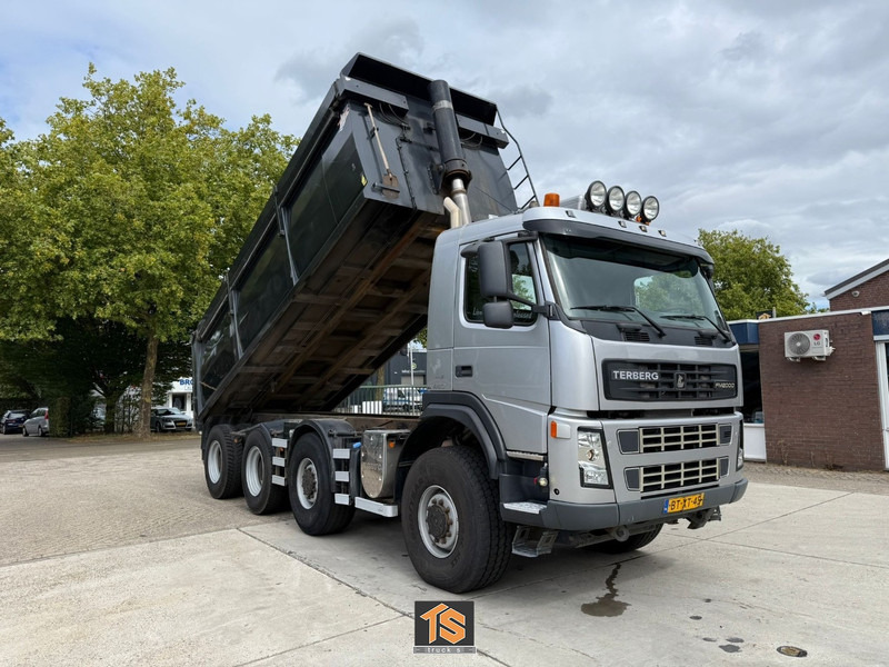 Volvo FM2000-T TERBERG 8X8 - EURO 5 - AUTOMATIC - KIPPER/TIPPER - NL TRUCK - ISOLATED HARDOX - TOP! - Camião basculante: foto 3 Volvo FM2000-T TERBERG 8X8 - EURO 5 - AUTOMATIC - KIPPER/TIPPER - NL TRUCK - ISOLATED HARDOX - TOP! - Camião basculante: foto 3
