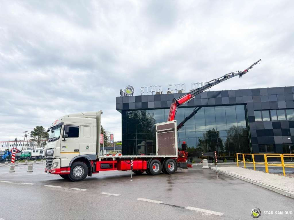 DAF XF 440 6x2 Fassi F365 FLY JIBCranePallet Grippe - Camião grua: foto 3 DAF XF 440 6x2 Fassi F365 FLY JIBCranePallet Grippe - Camião grua: foto 3