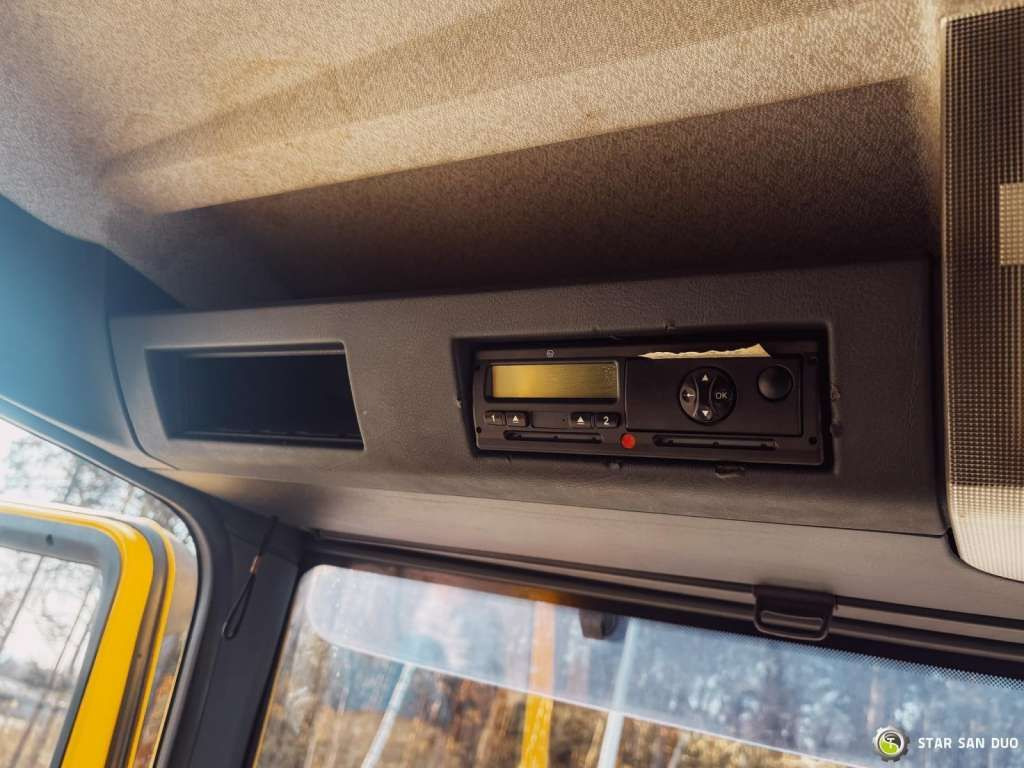 Leasing de  MAN  TGA 18.440 6x2 FASSI F 210 A.24  Crane Rotator MAN  TGA 18.440 6x2 FASSI F 210 A.24  Crane Rotator: foto 20