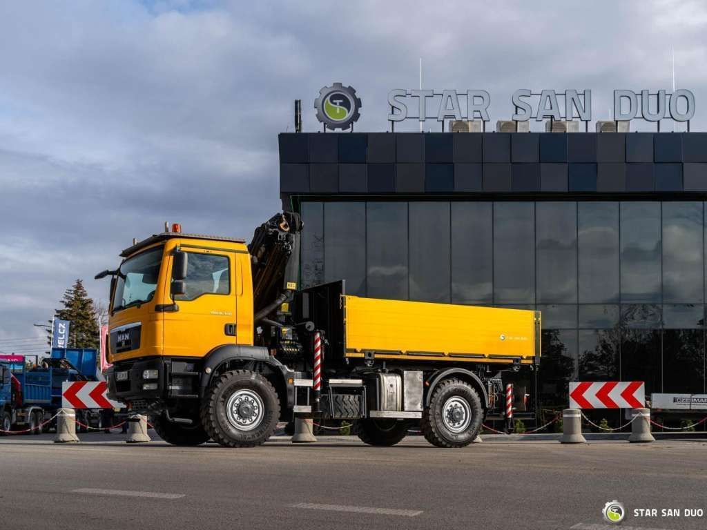 MAN TGM 18.340 4x4 PALFINGER PK 20002 CRANE BASKET MAN TGM 18.340 4x4 PALFINGER PK 20002 CRANE BASKET - Camião grua, Camião de caixa aberta/ Plataforma: foto 4 MAN TGM 18.340 4x4 PALFINGER PK 20002 CRANE BASKET MAN TGM 18.340 4x4 PALFINGER PK 20002 CRANE BASKET - Camião grua, Camião de caixa aberta/ Plataforma: foto 4