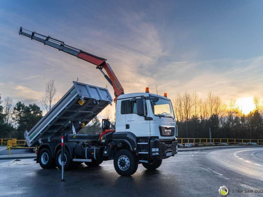 MAN TGS 26.360 6x6 PALFINGER PK 18001 EH Crane Kipe - Camião grua: foto 4 MAN TGS 26.360 6x6 PALFINGER PK 18001 EH Crane Kipe - Camião grua: foto 4