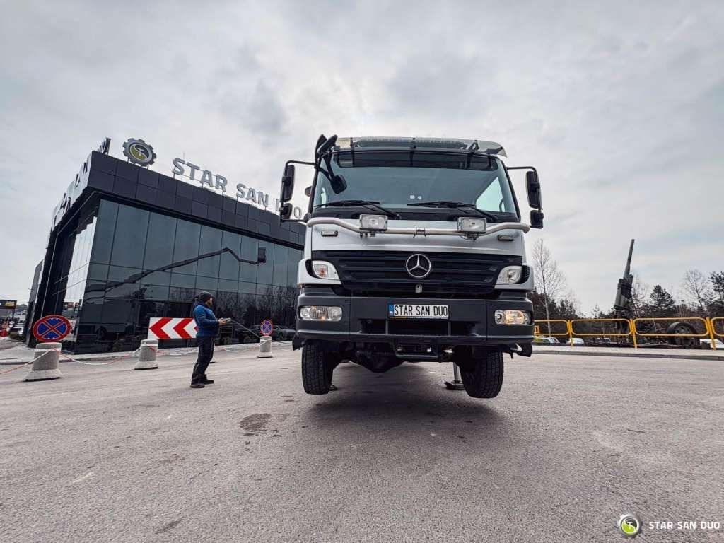 Caminhão com plataforma aérea novo Mercedes-Benz 1529 4x4 Atego Lift Palfinger Wumag WT 230: foto 16 Caminhão com plataforma aérea novo Mercedes-Benz 1529 4x4 Atego Lift Palfinger Wumag WT 230: foto 16