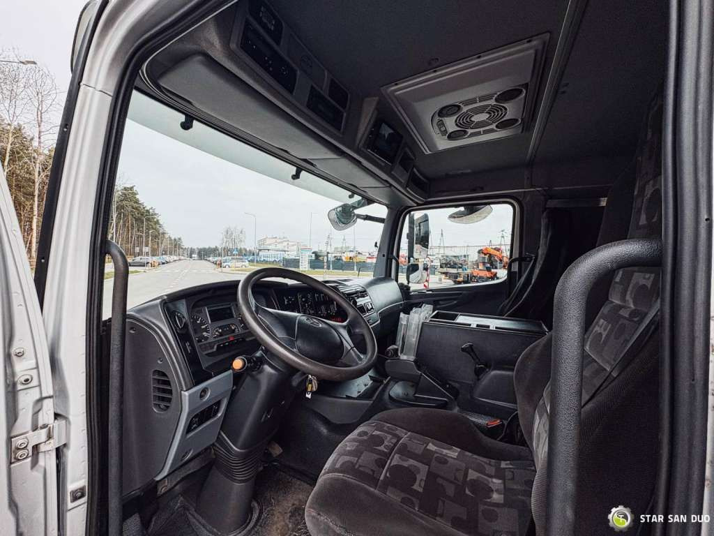 Caminhão com plataforma aérea novo Mercedes-Benz 1529 4x4 Atego Lift Palfinger Wumag WT 230: foto 18 Caminhão com plataforma aérea novo Mercedes-Benz 1529 4x4 Atego Lift Palfinger Wumag WT 230: foto 18