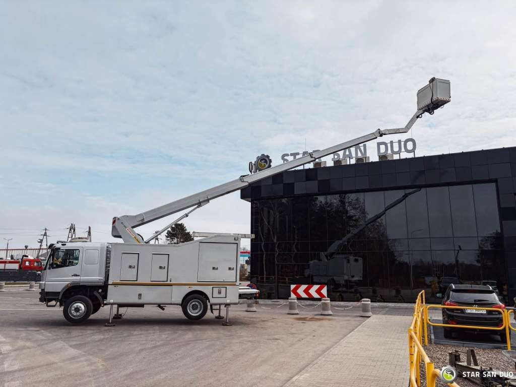 Caminhão com plataforma aérea novo Mercedes-Benz 1529 4x4 Atego Lift Palfinger Wumag WT 230: foto 11 Caminhão com plataforma aérea novo Mercedes-Benz 1529 4x4 Atego Lift Palfinger Wumag WT 230: foto 11