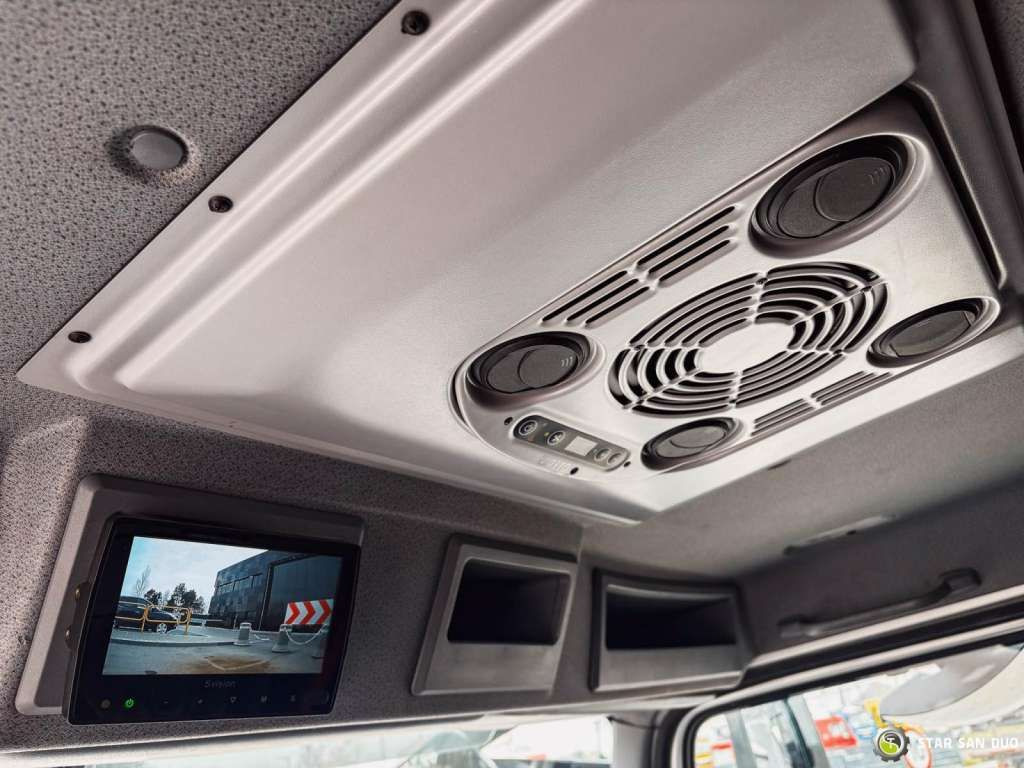 Caminhão com plataforma aérea novo Mercedes-Benz 1529 4x4 Atego Lift Palfinger Wumag WT 230: foto 21 Caminhão com plataforma aérea novo Mercedes-Benz 1529 4x4 Atego Lift Palfinger Wumag WT 230: foto 21