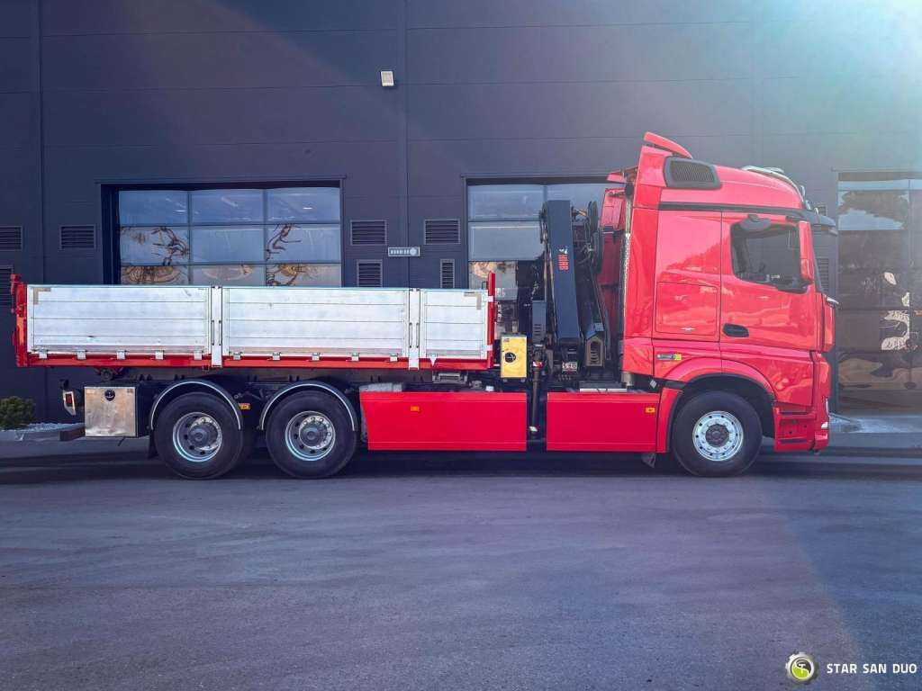 Mercedes-Benz AROCS 3358L 6x4 HIAB 192X-HIPRO E-6 Crane Kippe - Camião basculante: foto 2 Mercedes-Benz AROCS 3358L 6x4 HIAB 192X-HIPRO E-6 Crane Kippe - Camião basculante: foto 2