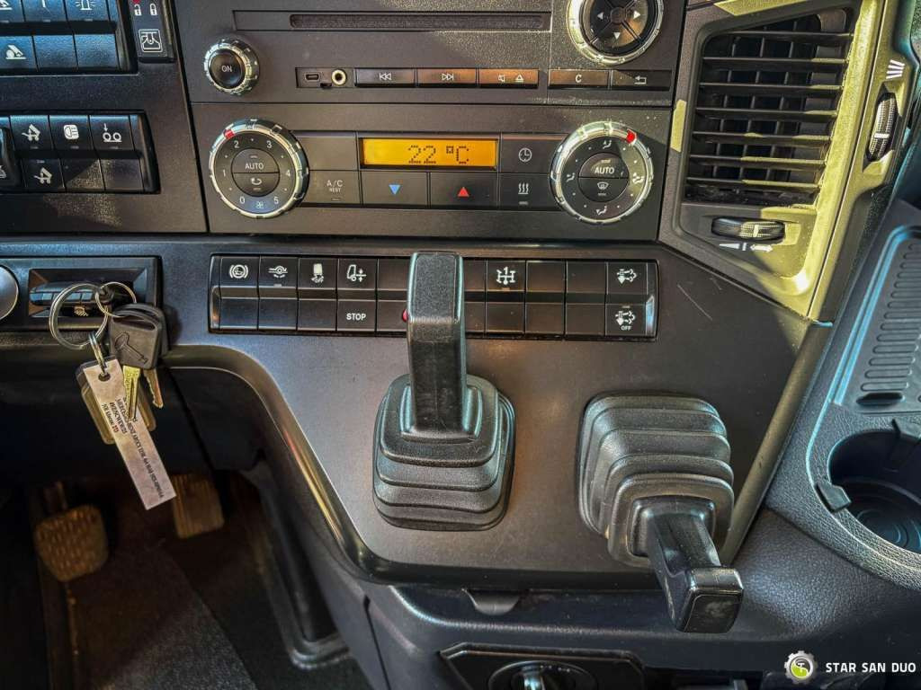 Camião grua novo Mercedes-Benz  AROCS 3358L 6x4 HIAB 192X-HIPRO E-6 Crane Kippe: foto 15