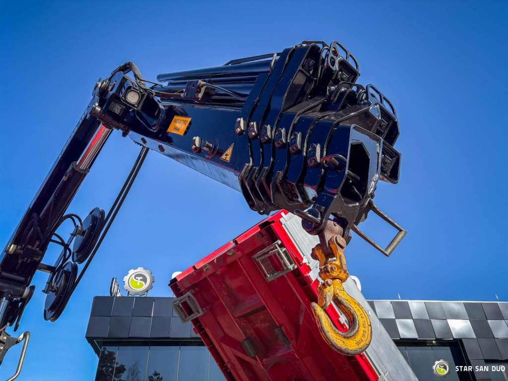 Camião grua novo Mercedes-Benz  AROCS 3358L 6x4 HIAB 192X-HIPRO E-6 Crane Kippe: foto 12