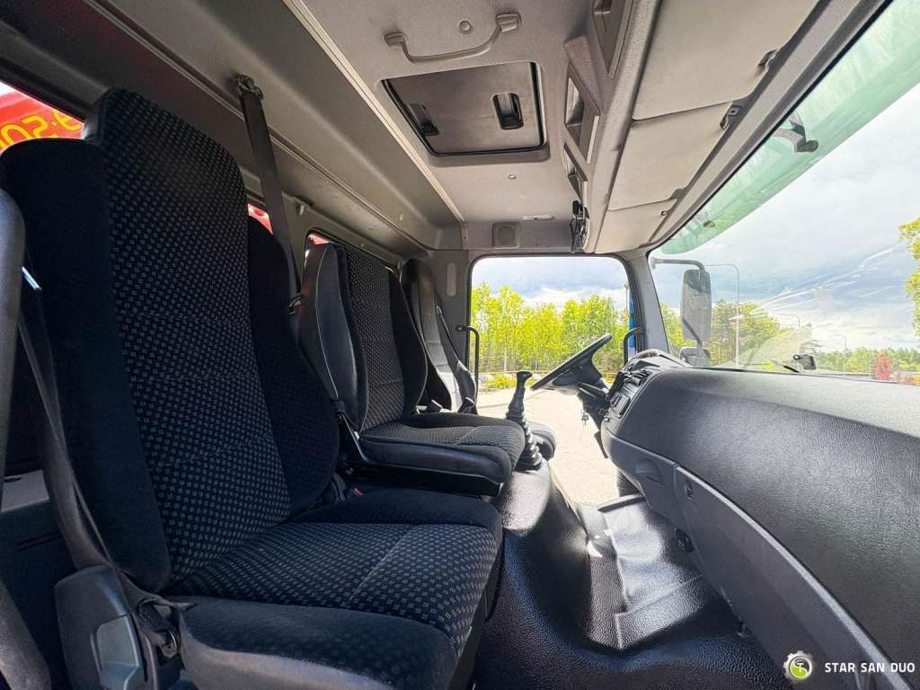 Camião basculante Mercedes-Benz  AXOR 1833 4x4 Palfinger PK 22002 EH Crane Winch: foto 14
