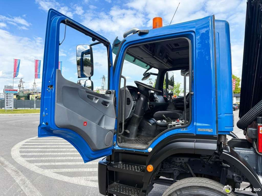 Camião basculante Mercedes-Benz  AXOR 1833 4x4 Palfinger PK 22002 EH Crane Winch: foto 9