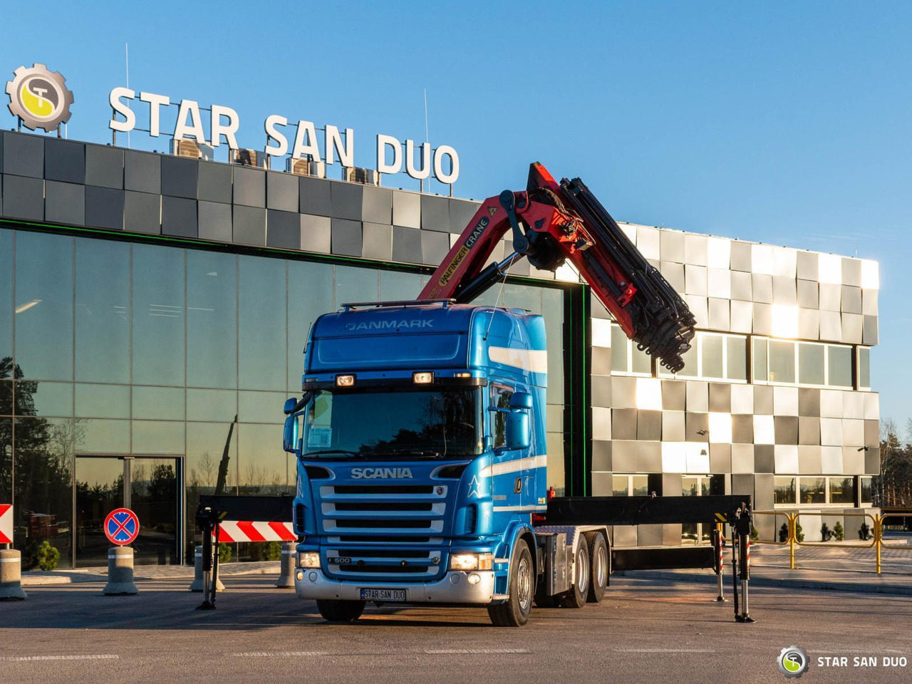 - Camião grua: foto 4 - Camião grua: foto 4