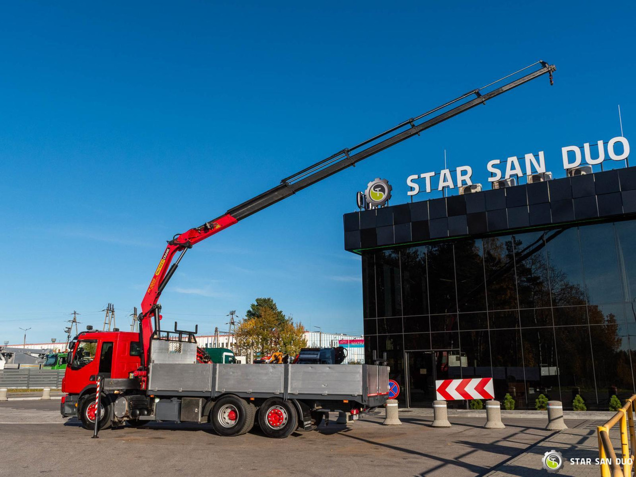 - Camião grua: foto 2 - Camião grua: foto 2