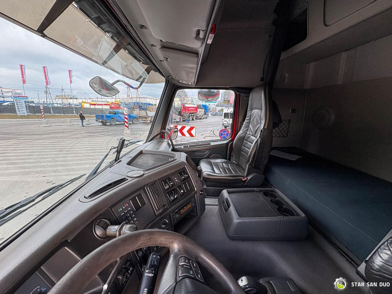 Camião grua : foto 18 Camião grua : foto 18