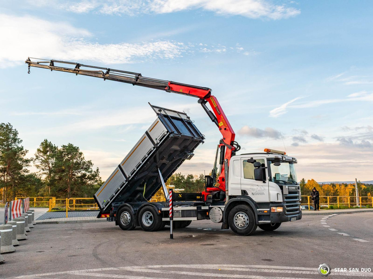 - Camião basculante: foto 4 - Camião basculante: foto 4