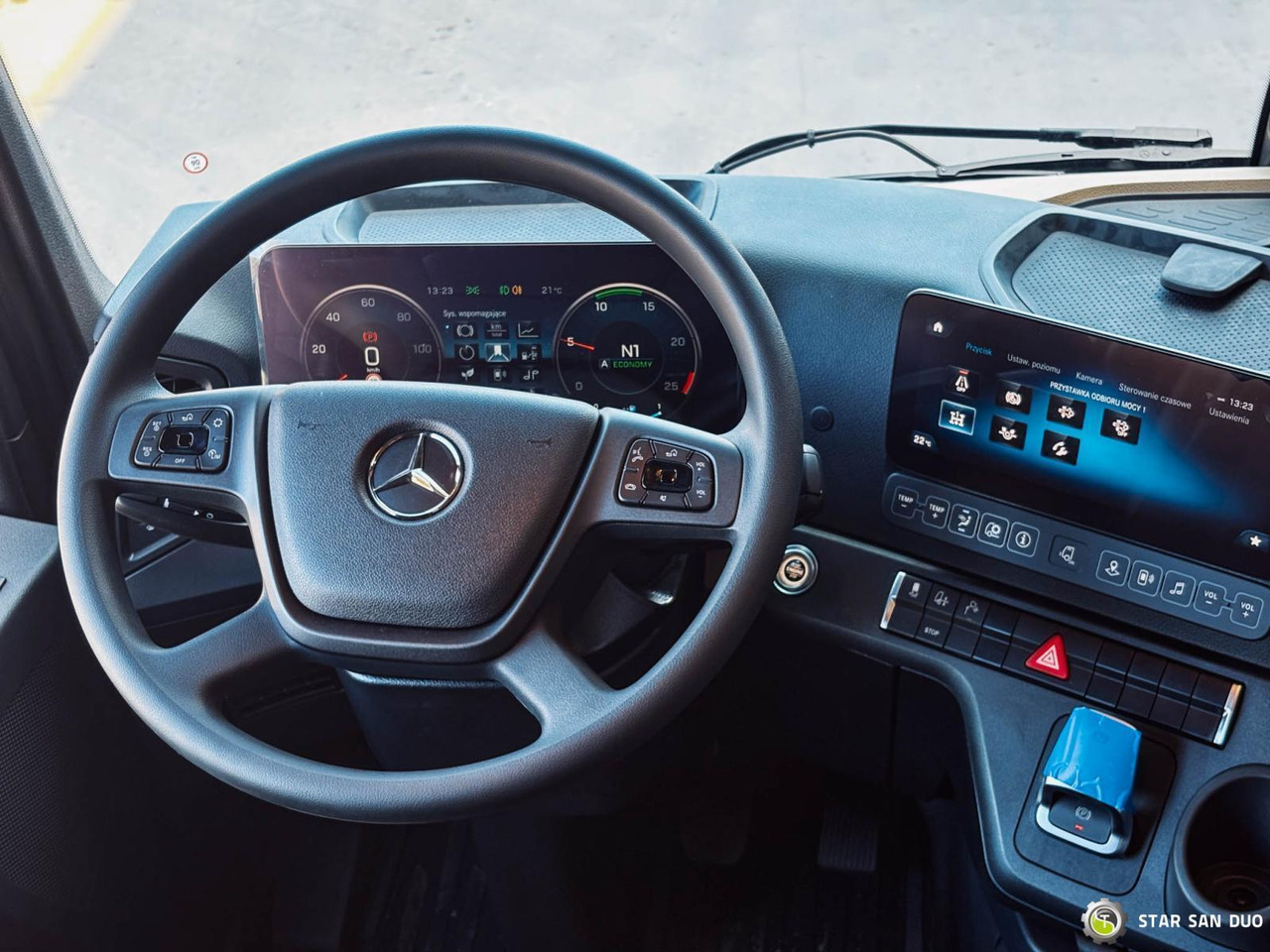 Camião grua : foto 17 Camião grua : foto 17