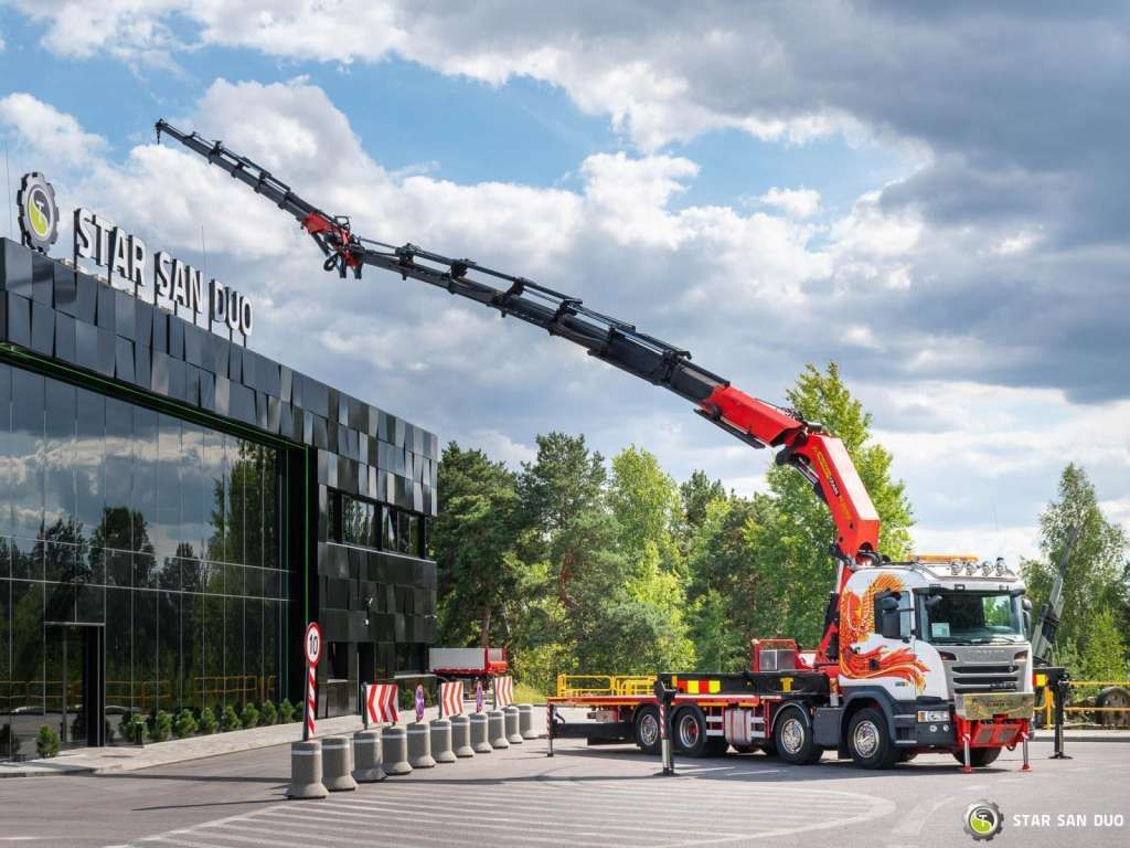 Scania G450 8x2 PALFINGER PK 85002 Fly Jib Winch - Camião grua: foto 2 Scania G450 8x2 PALFINGER PK 85002 Fly Jib Winch - Camião grua: foto 2