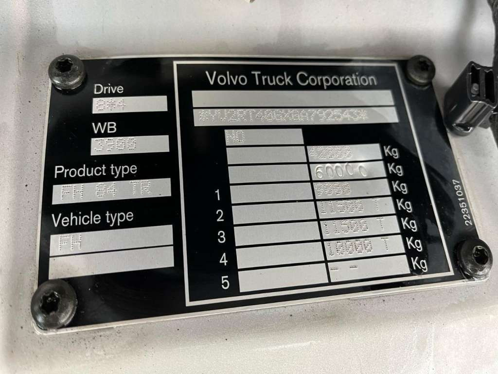 Tractor Volvo  FH 500 8x4*4 PK65002 Fly JIB Crane 7456 h Winch: foto 9 Tractor Volvo  FH 500 8x4*4 PK65002 Fly JIB Crane 7456 h Winch: foto 9