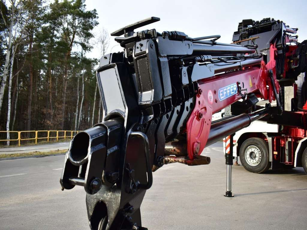 Tractor novo Volvo  FH 520 8x2 EFFER 850 Fly Jib Winch 5th: foto 18