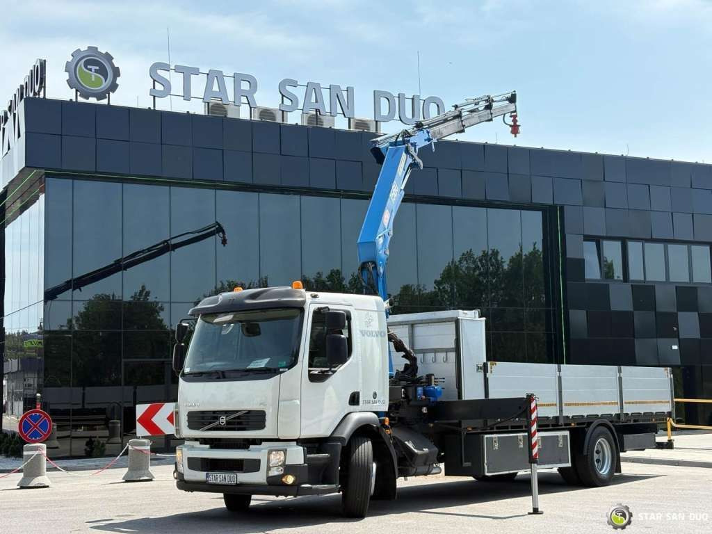 Volvo FE 240 4x2 HMF 1560 K3 HDS Rotator Crane Kran - Camião grua: foto 1 Volvo FE 240 4x2 HMF 1560 K3 HDS Rotator Crane Kran - Camião grua: foto 1