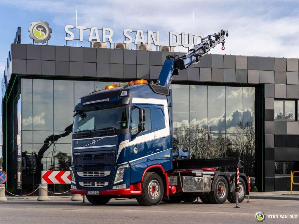 Volvo FH 500 6x2 HMF 3220-K5 HDS Crane Euro 6 - Camião grua, Tractor: foto 1 Volvo FH 500 6x2 HMF 3220-K5 HDS Crane Euro 6 - Camião grua, Tractor: foto 1