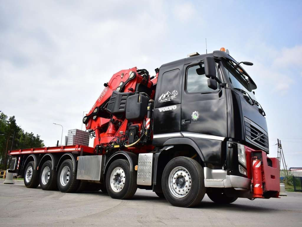 Volvo FH 540 10x4 FASSI F1950 FLY JIB WINCH 46m !!! Volvo FH 540 10x4 FASSI F1950 FLY JIB WINCH 46m !!! - Camião grua: foto 2 Volvo FH 540 10x4 FASSI F1950 FLY JIB WINCH 46m !!! Volvo FH 540 10x4 FASSI F1950 FLY JIB WINCH 46m !!! - Camião grua: foto 2