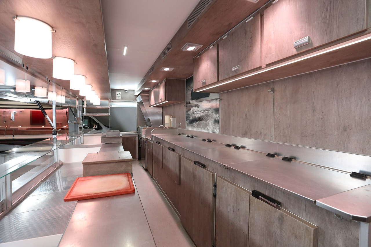 Fiat Ducato Fiat Ducato - Food truck, Veículo comercial: foto 5 Fiat Ducato Fiat Ducato - Food truck, Veículo comercial: foto 5