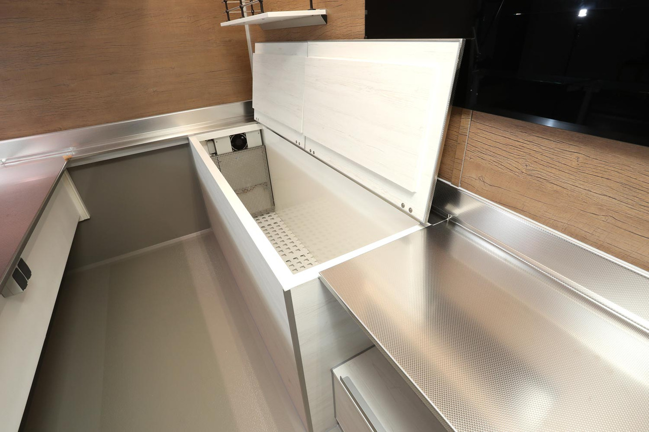 Verkaufsanhänger BORCO HÖHNS - Roulote bar: foto 4 Verkaufsanhänger BORCO HÖHNS - Roulote bar: foto 4