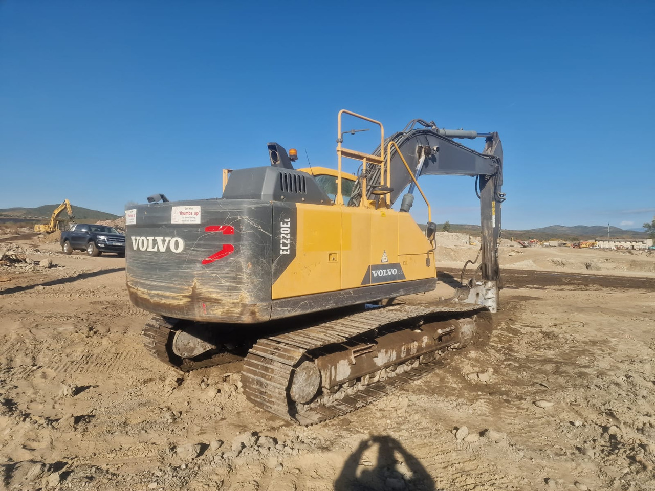 Escavadeira VOLVO EC220 E: foto 7