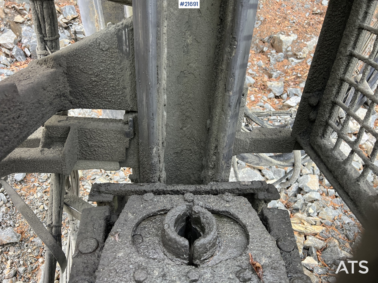 Leasing de Atlas Copco Smartroc T40-11 borerigg m/2540 hammer,CME sliper og gps Atlas Copco Smartroc T40-11 borerigg m/2540 hammer,CME sliper og gps: foto 15 Leasing de Atlas Copco Smartroc T40-11 borerigg m/2540 hammer,CME sliper og gps Atlas Copco Smartroc T40-11 borerigg m/2540 hammer,CME sliper og gps: foto 15