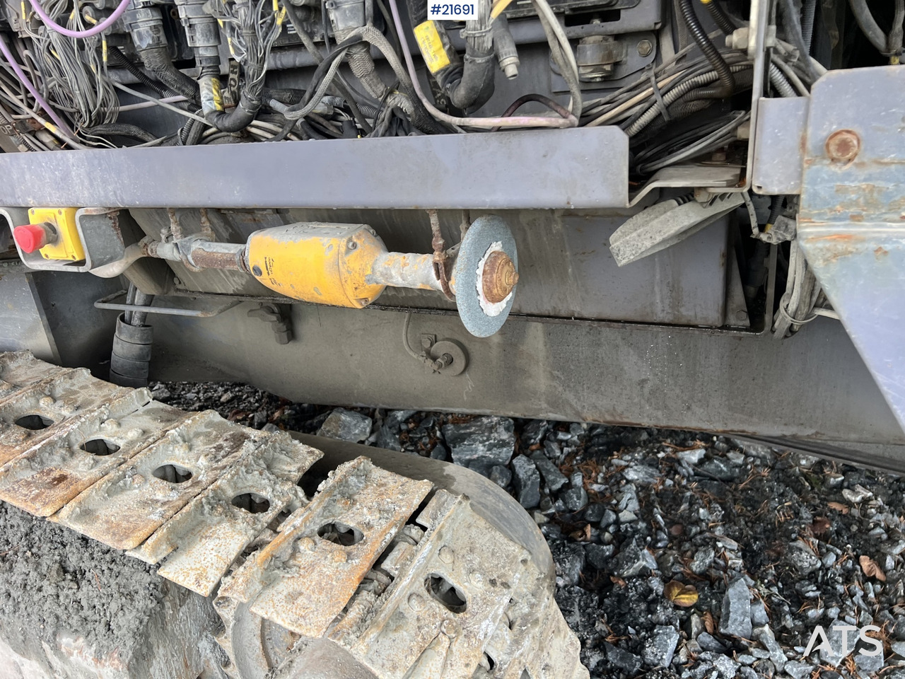 Leasing de Atlas Copco Smartroc T40-11 borerigg m/2540 hammer,CME sliper og gps Atlas Copco Smartroc T40-11 borerigg m/2540 hammer,CME sliper og gps: foto 24 Leasing de Atlas Copco Smartroc T40-11 borerigg m/2540 hammer,CME sliper og gps Atlas Copco Smartroc T40-11 borerigg m/2540 hammer,CME sliper og gps: foto 24