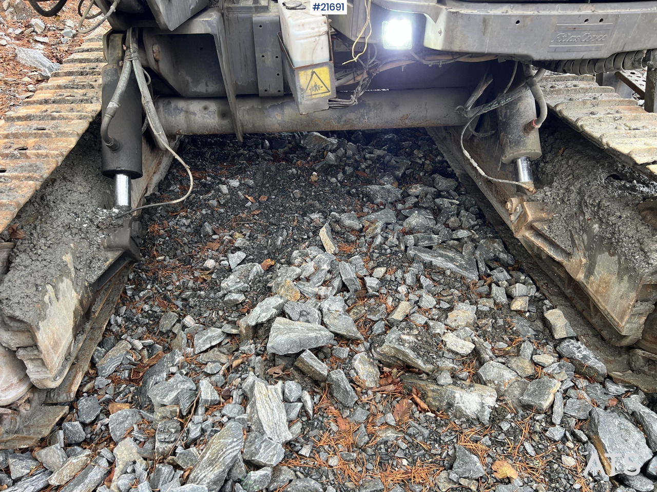 Leasing de Atlas Copco Smartroc T40-11 borerigg m/2540 hammer,CME sliper og gps Atlas Copco Smartroc T40-11 borerigg m/2540 hammer,CME sliper og gps: foto 29 Leasing de Atlas Copco Smartroc T40-11 borerigg m/2540 hammer,CME sliper og gps Atlas Copco Smartroc T40-11 borerigg m/2540 hammer,CME sliper og gps: foto 29