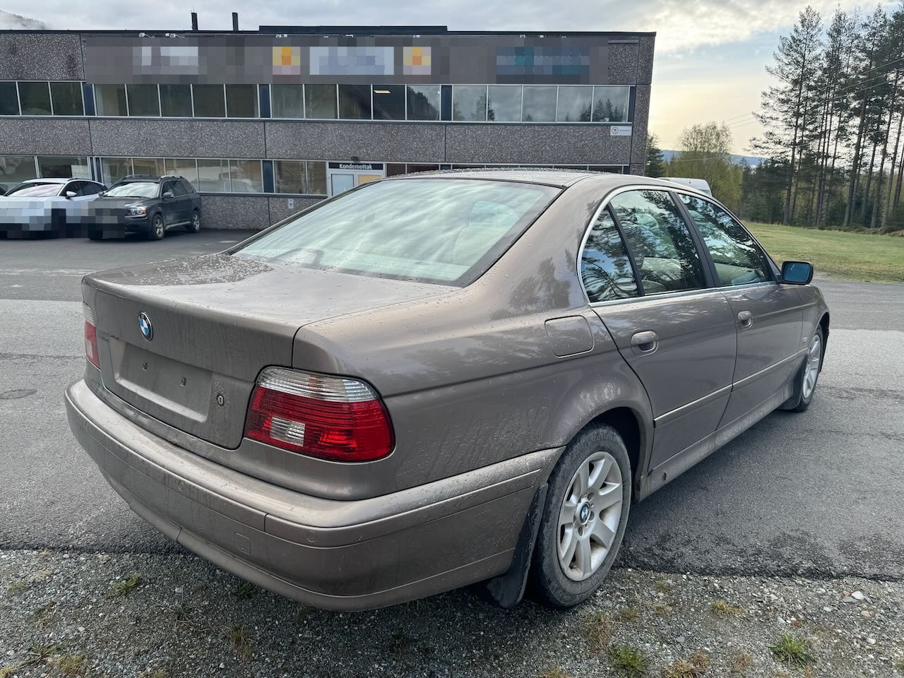 BMW 5-SERIE - Automóvel: foto 5 BMW 5-SERIE - Automóvel: foto 5