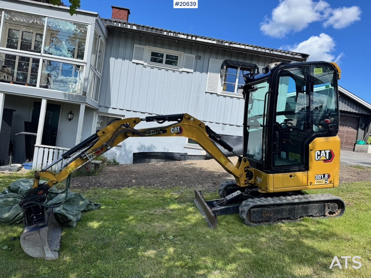 Caterpillar 301.8 - Escavadeira: foto 2 Caterpillar 301.8 - Escavadeira: foto 2