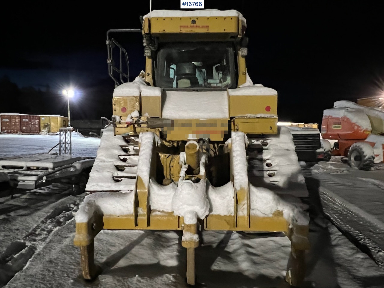 Caterpillar D6T - Buldôzer: foto 4 Caterpillar D6T - Buldôzer: foto 4
